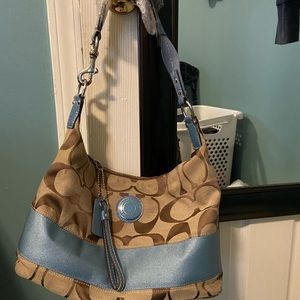 Coach Purse.. Brand New Never Used!! $ is Negotiable!!